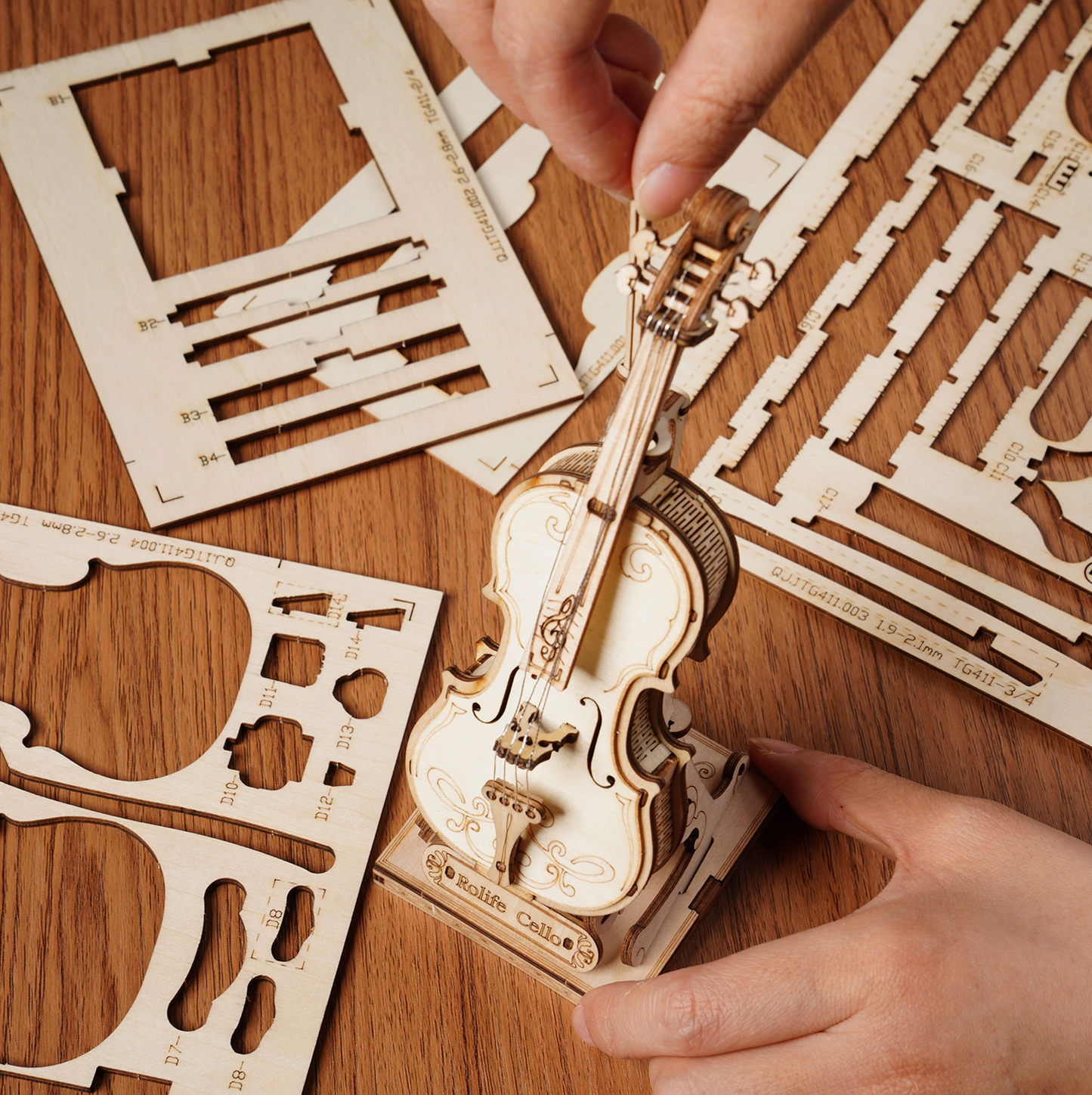 3D Wooden Puzzle - Cello