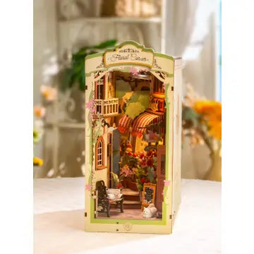 Book Nook - Floral Corner