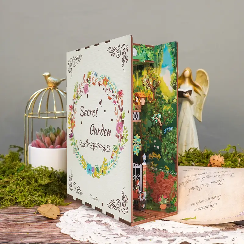 Diy Book Nook Kit: Secret Garden