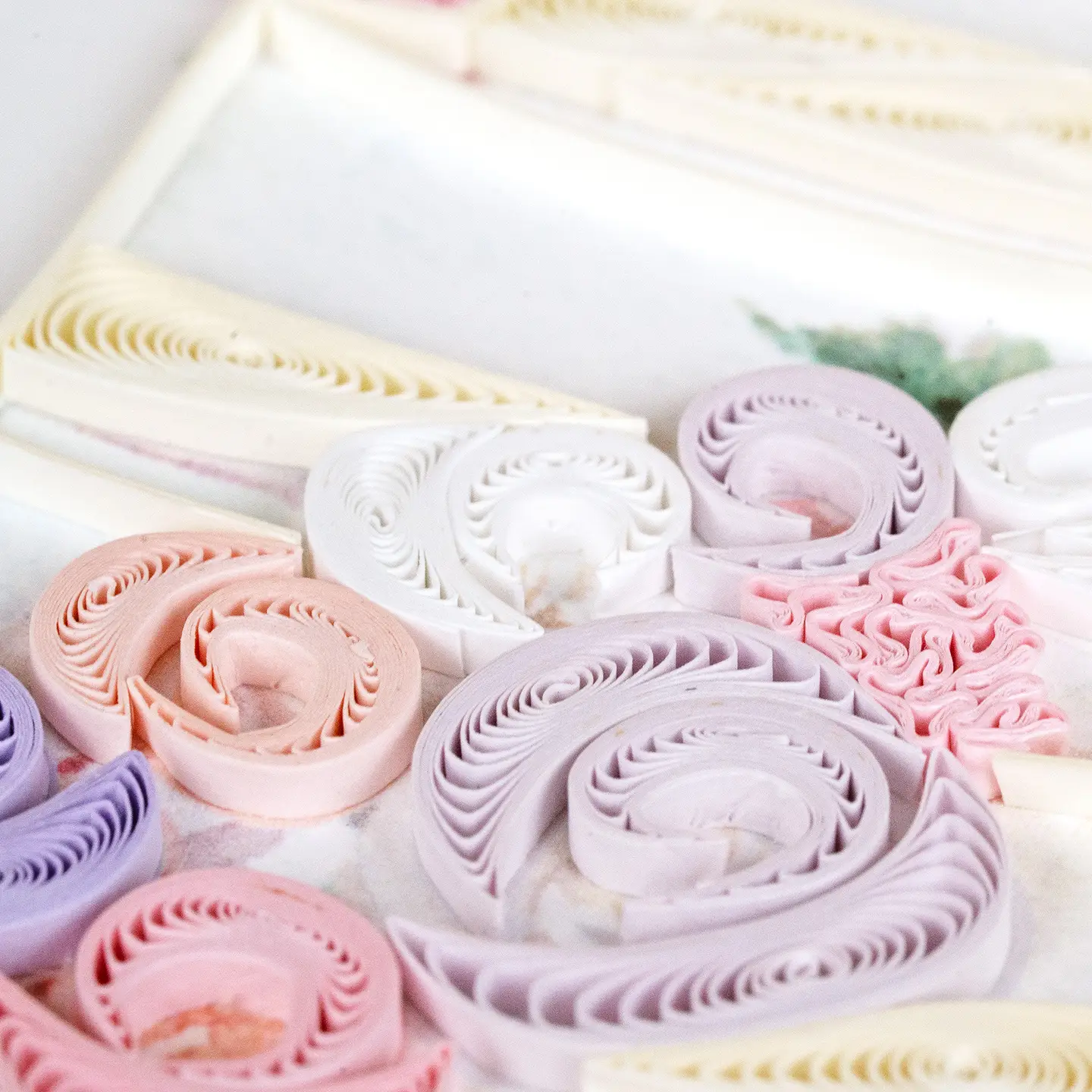 Floral Wedding Cake Quilled Greeting Card