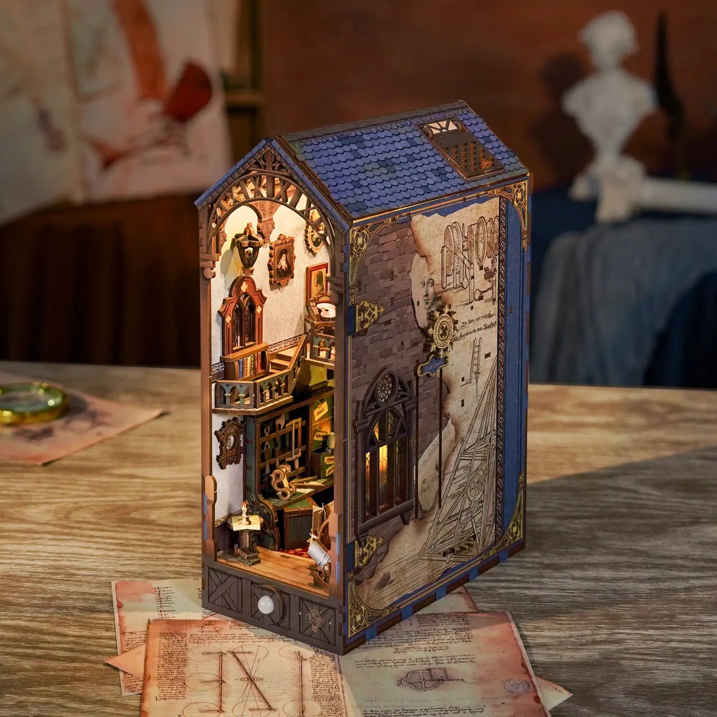 Book Nook - Leonardo Da Vinci