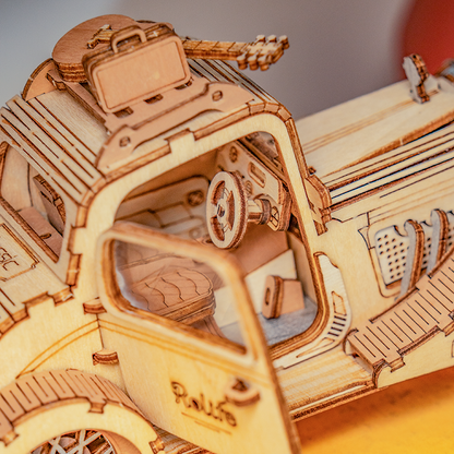 3D Wood Puzzle: Vintage Car