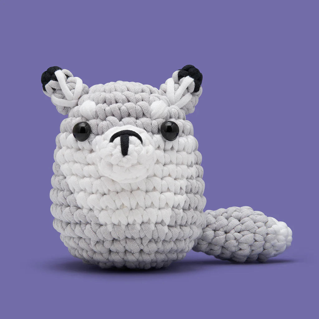 Emi the Wolf - Woobles Crochet Kit