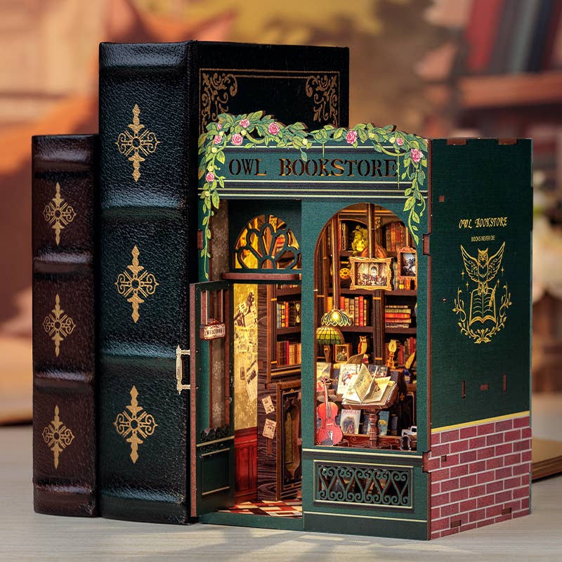 Book Nook - Owl Bookstore