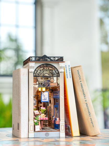 Book Nook: Paris Arcade Date