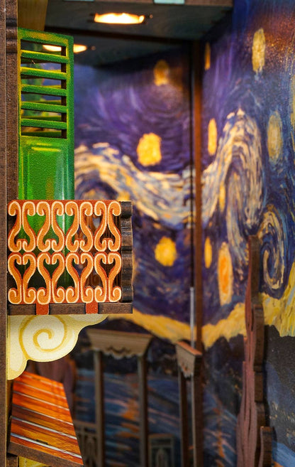 Book Nook - Vincent's World