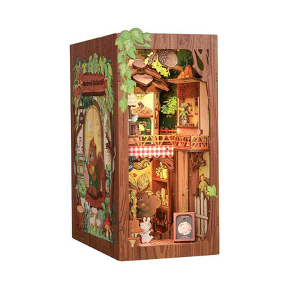 Book Nook - Squirrel Collector