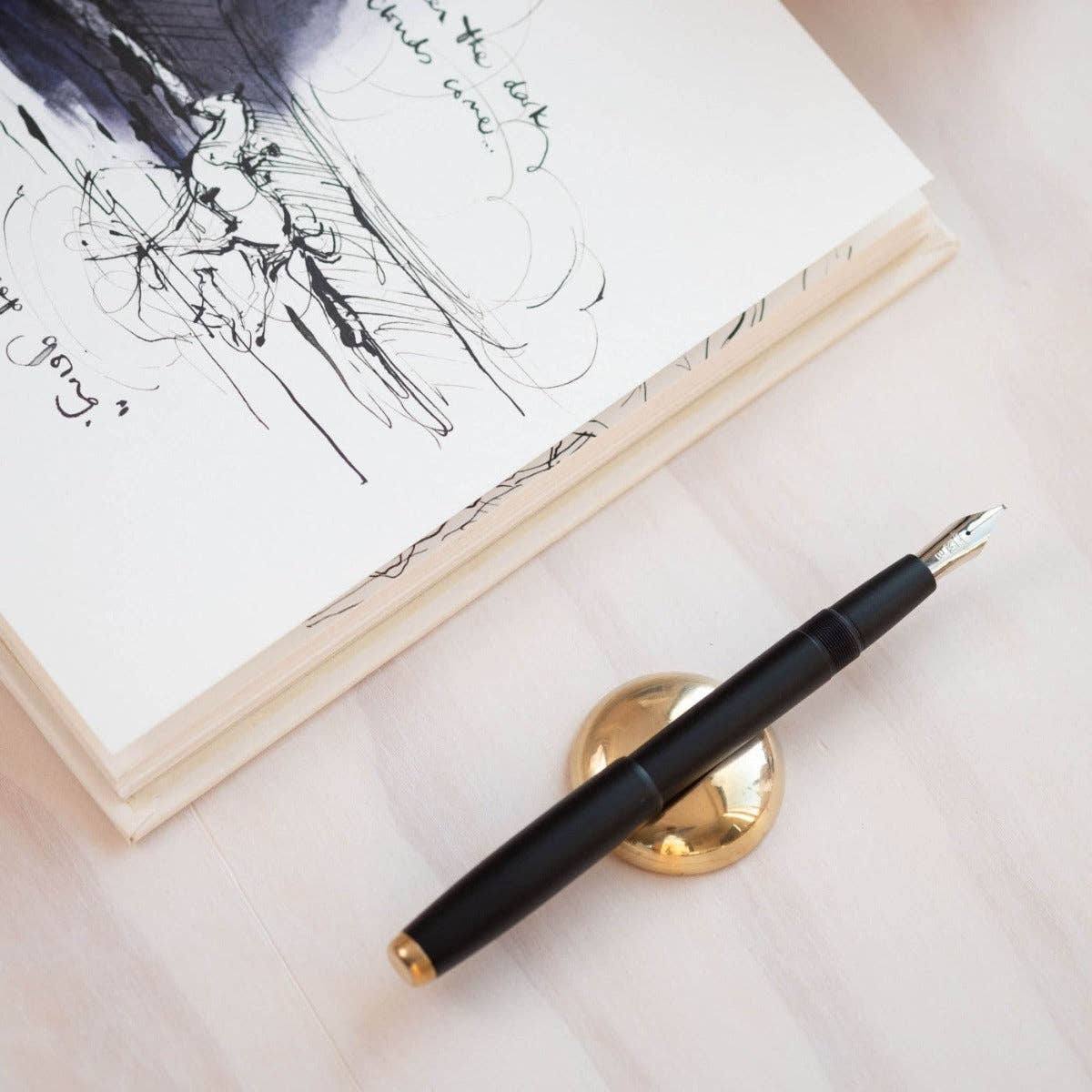 The Studio Fountain Pen: Black / Fine