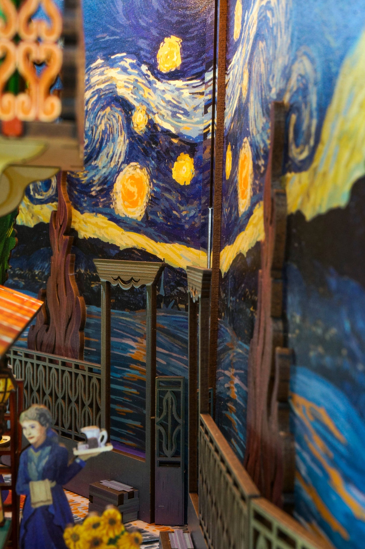 Book Nook - Vincent's World