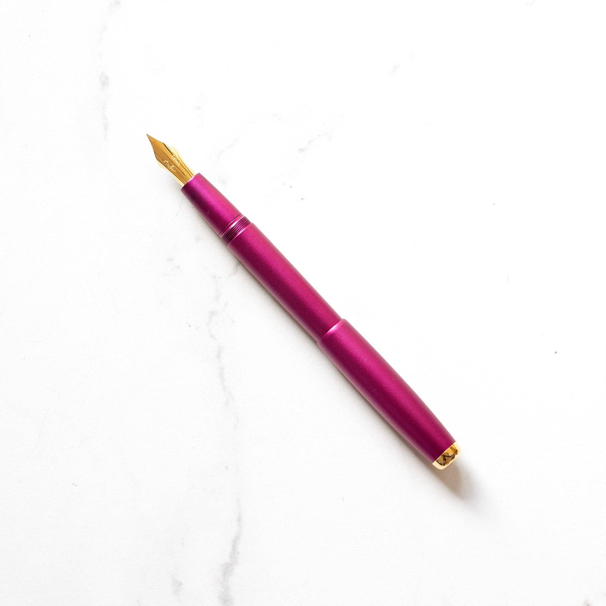 The Studio Fountain Pen: Black / Fine