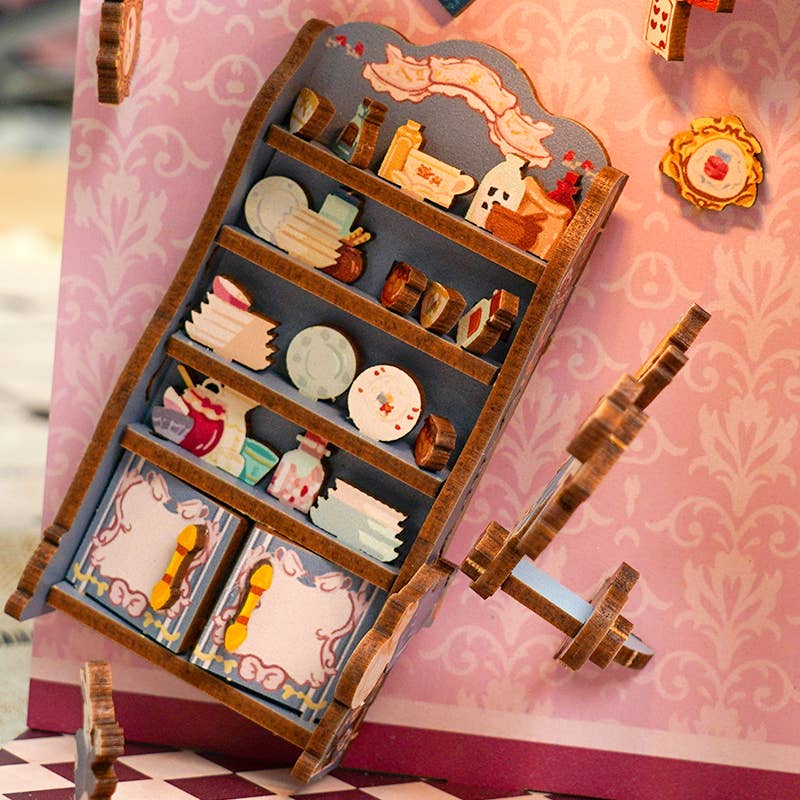 Book Nook - Alice's Adventure