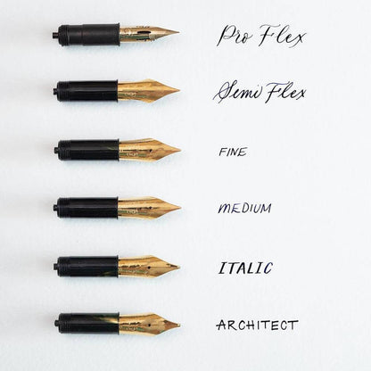 The Studio Fountain Pen: Mulberry / Fine