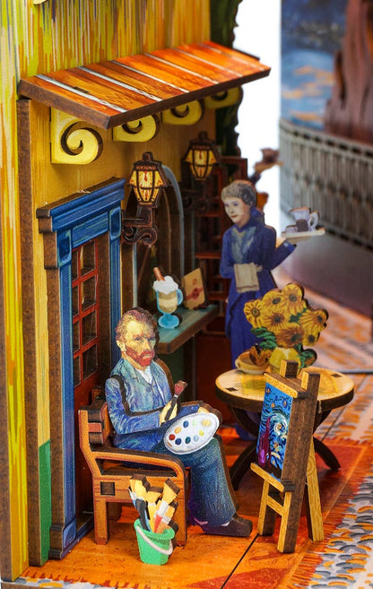 Book Nook - Vincent's World