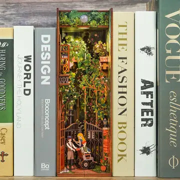 Book Nook - Secret Garden