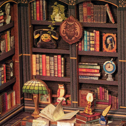 Book Nook - Owl Bookstore