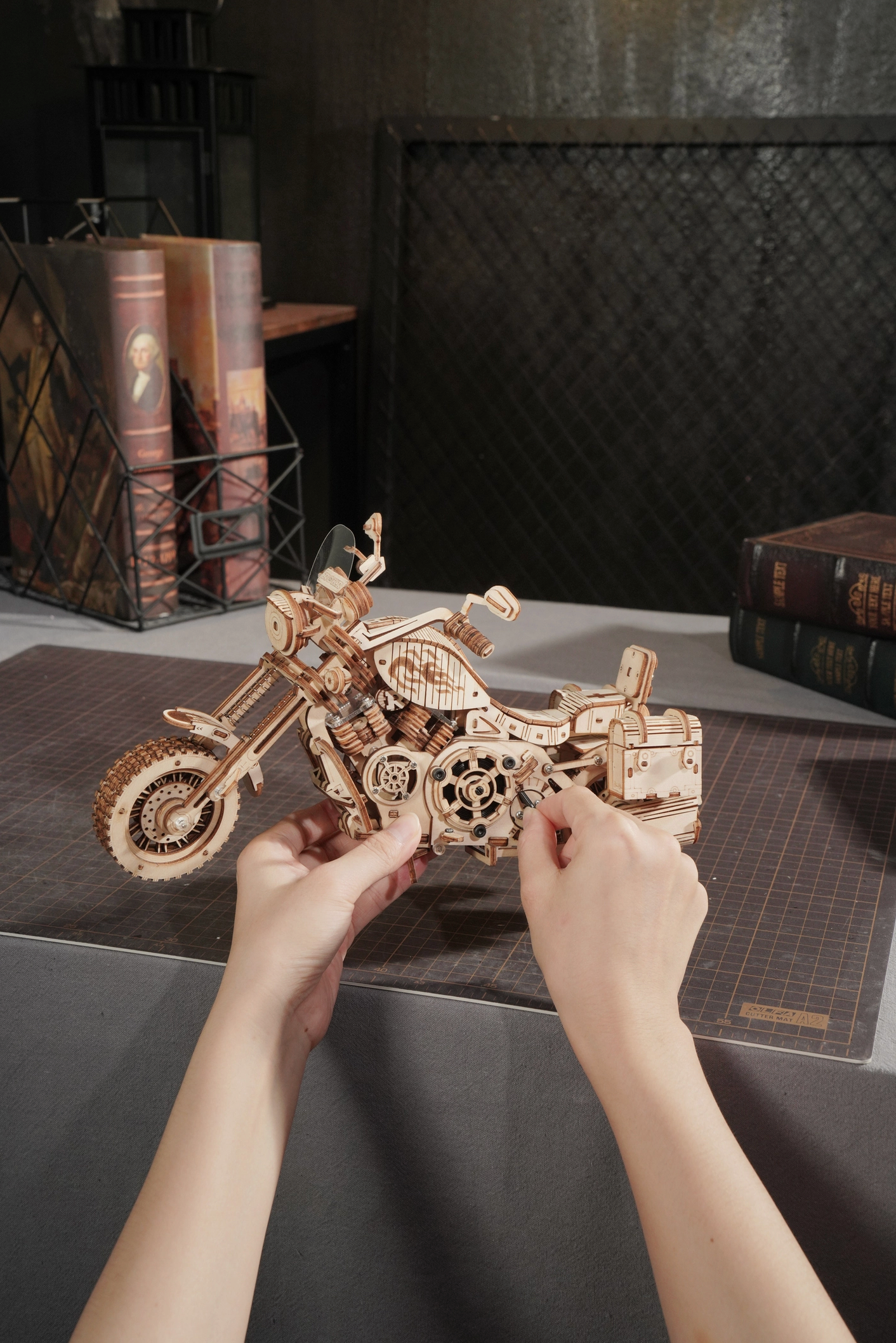 3D Woden puzzle - Cruiser Motorcycle