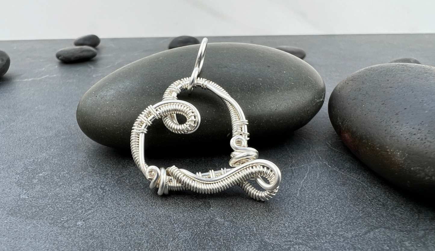 Entangle Co - Heart Pendant Kit