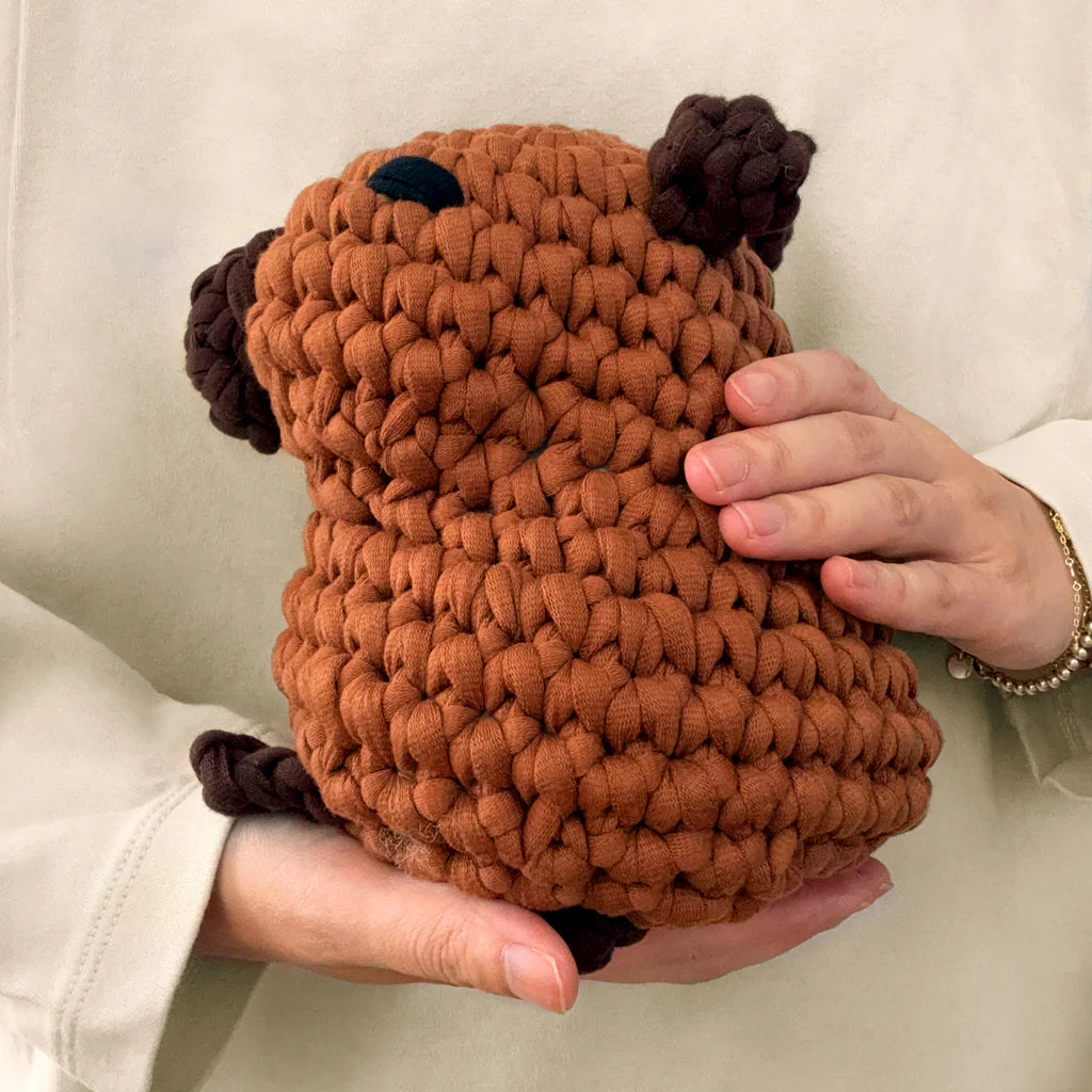 Hugh the Capybara - The Woobles Crochet Kit