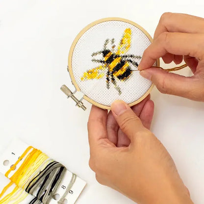 Mini Cross Stitch - Bee