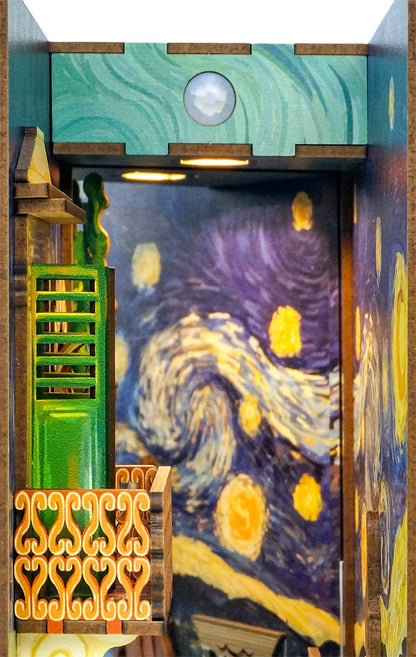 Book Nook - Vincent's World