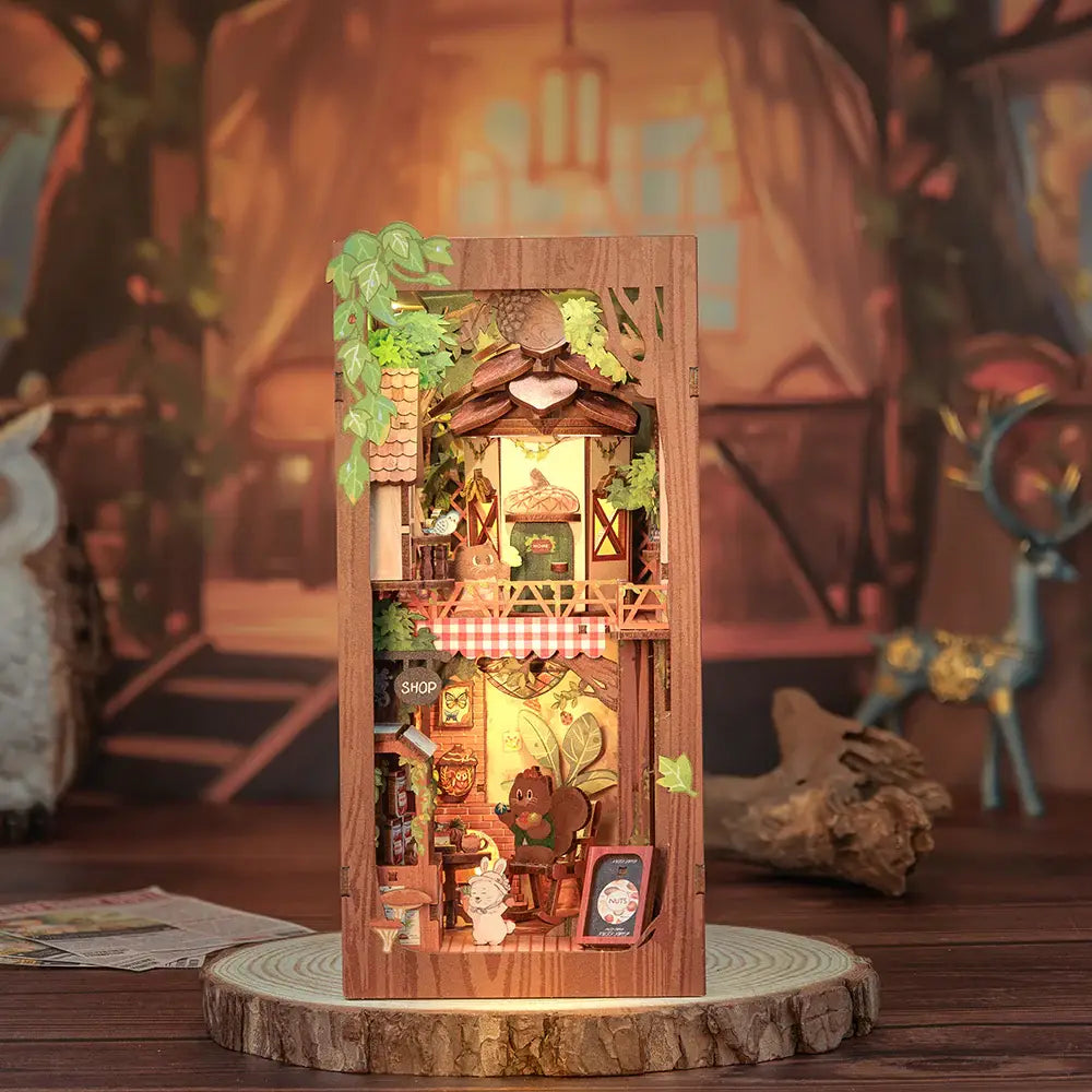 Book Nook - Squirrel Collector