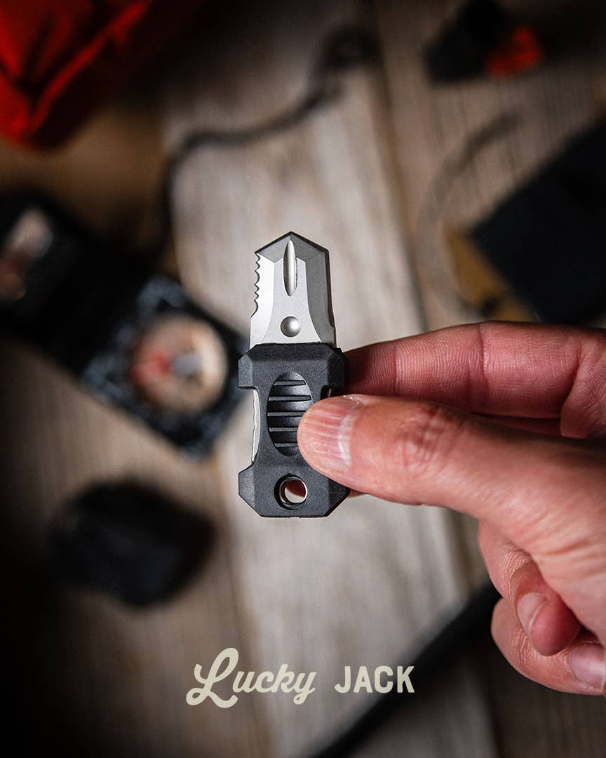 MOLLE Knife, Black s/2, Lifestyle