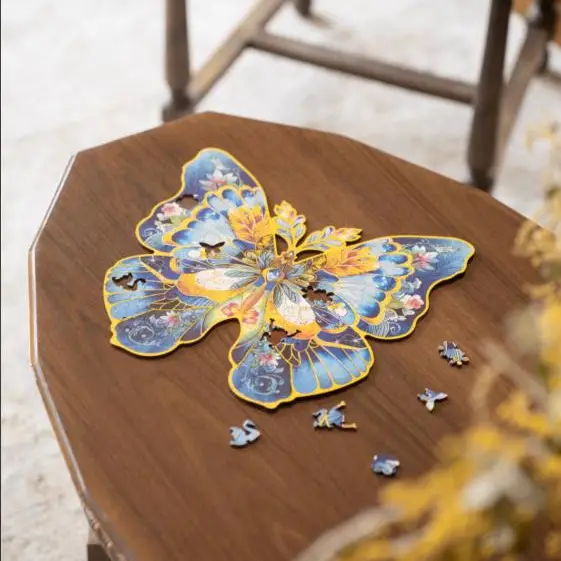 Rowood Morpho Helena Wooden Jigsaw Puzzle